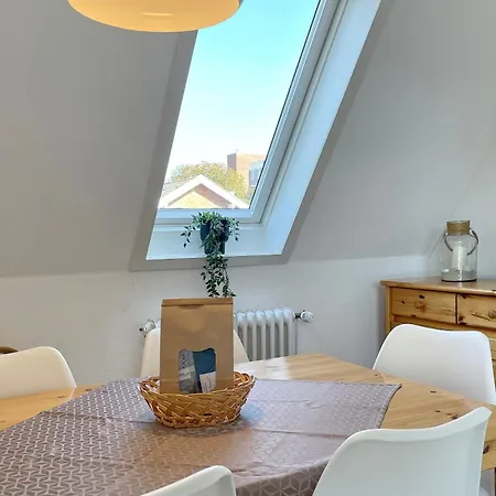 Seeadler 14, Sandwall Daire *